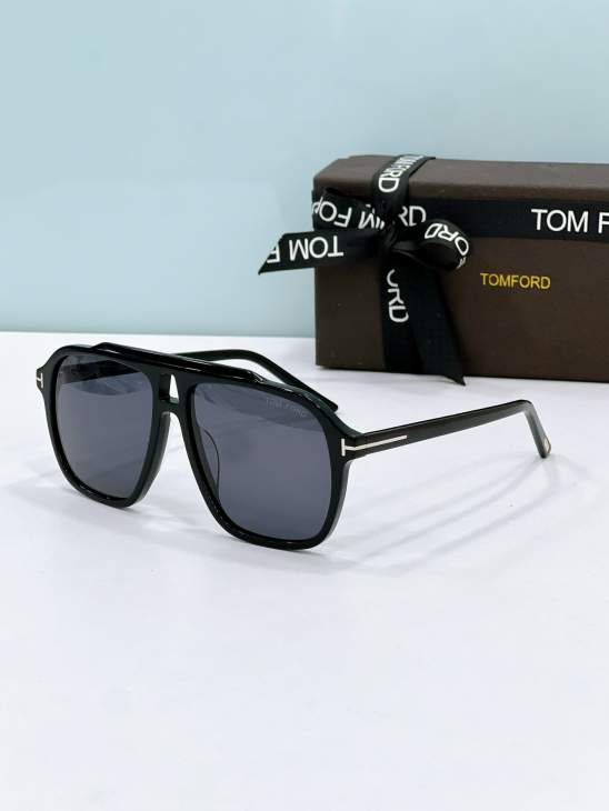 Picture of Tom Ford Sunglasses _SKUfw80536751fw